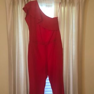One shoulder ruffle jumpsuit